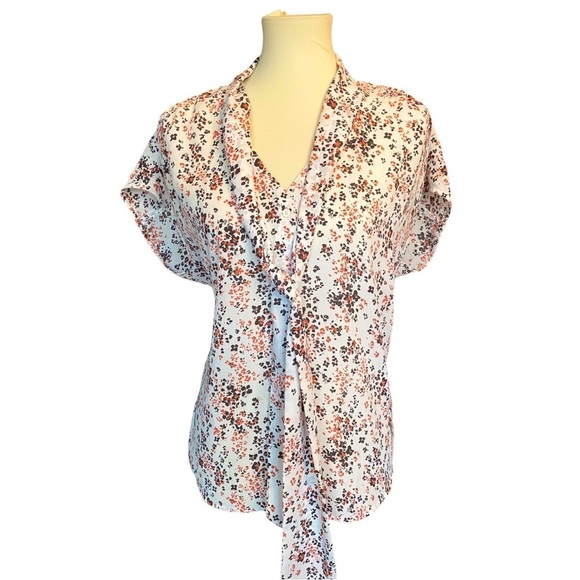 LOFT Neutral Floral Blouse - Picture 6 of 7